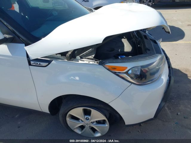 KNDJN2A28G7293875 KIA Soul