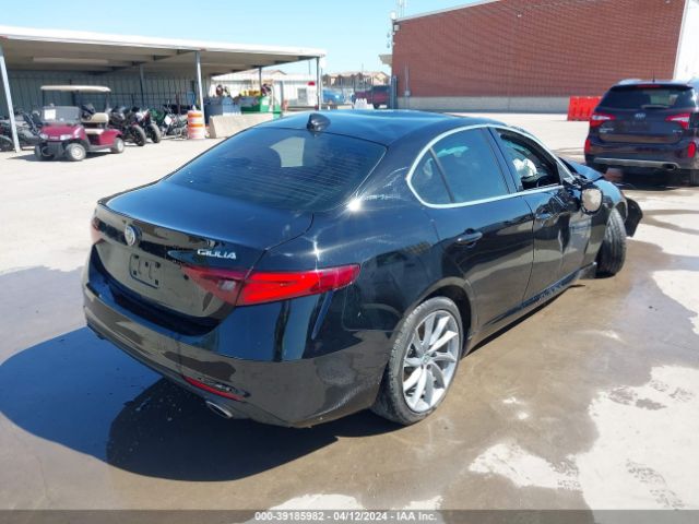 ZARFAEDNXH7535680 Alfa Romeo Giulia Awd