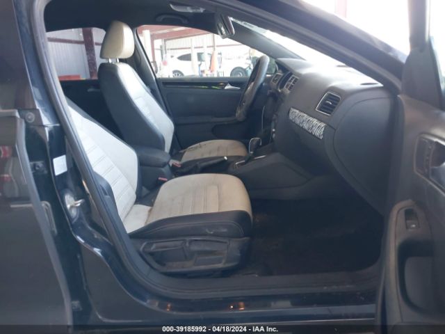 3VWD17AJ3FM404721 Volkswagen Jetta 1.8t Sport