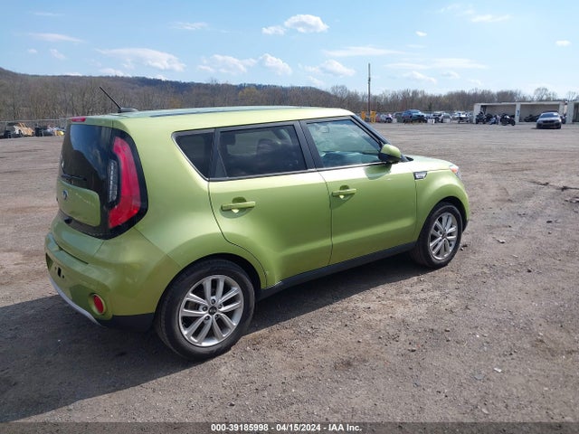 KIA SOUL + 2017 KNDJP3A5XH7877853 Image 4