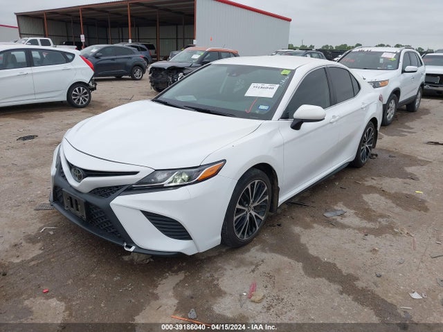 Toyota CAMRY SE 2020 4T1G11AK6LU392282 Image 2