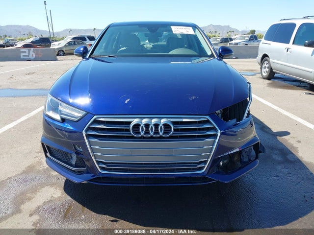 WAUGMAF45KN004454 Audi A4 40 Premium/40 Titanium Premium