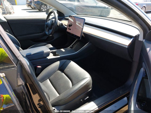 Tesla Model 3 Long Range/mid Range/standard Range/standard Range Plus 2019 5YJ3E1EA8KF324968 Image 5