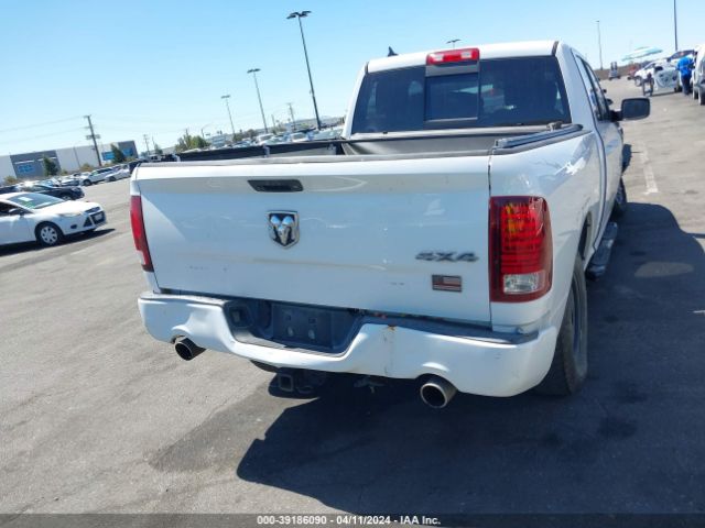 1C6RR7HT8FS520570 RAM 1500 Sport