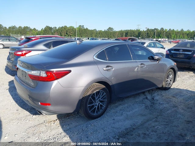 Lexus ES 350 2016 58ABK1GGXGU022364 Image 4