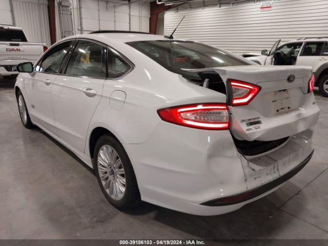 3FA6P0PU6GR304772 Ford Fusion Energi Se Luxury