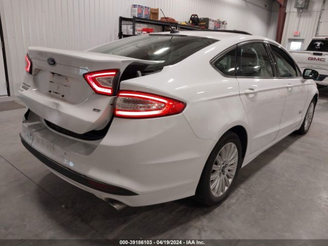 3FA6P0PU6GR304772 Ford Fusion Energi Se Luxury