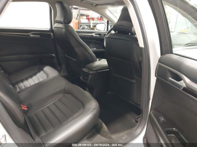 3FA6P0PU6GR304772 Ford Fusion Energi Se Luxury