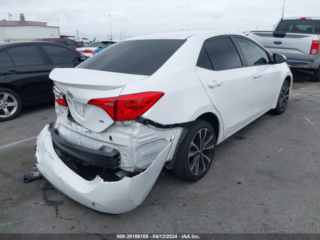 Toyota COROLLA SE 2017 5YFBURHE8HP691670 Image 4