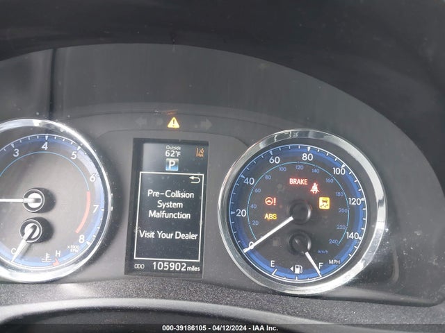 Toyota COROLLA SE 2017 5YFBURHE8HP691670 Image 7