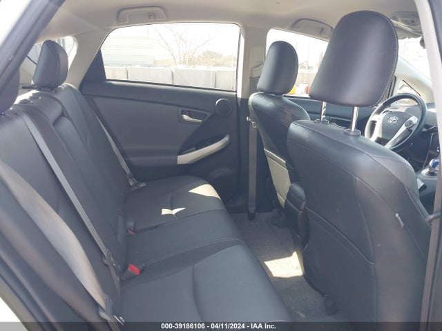 Toyota Prius Four 2014 JTDKN3DU2E1751434 Image 8