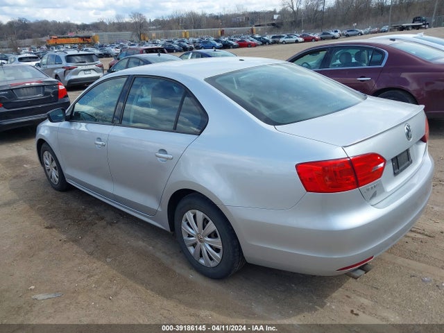 3VW2K7AJ2EM226514 Volkswagen Jetta 2.0l S