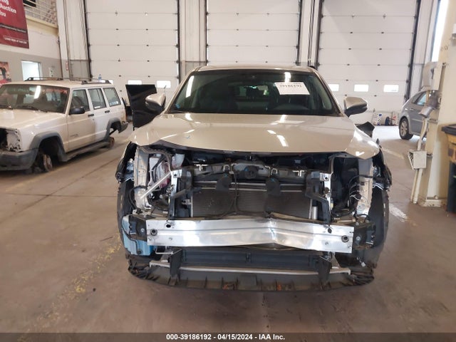 Toyota VENZA LE 2022 JTEAAAAH4NJ101289 Image 13