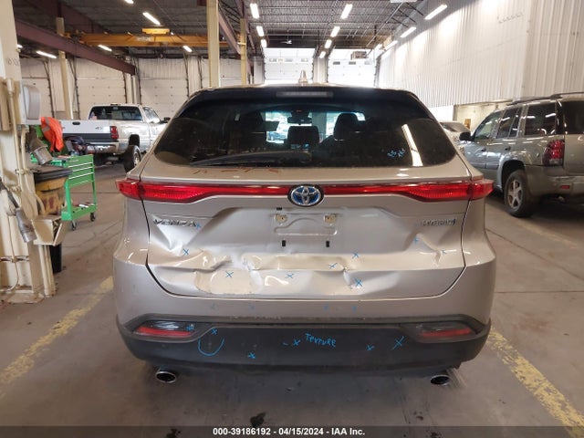 Toyota VENZA LE 2022 JTEAAAAH4NJ101289 Image 17