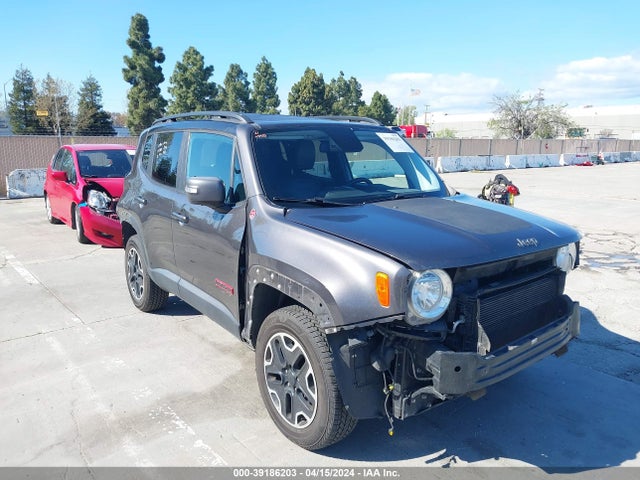 ZACCJBCBXHPF27813 Jeep Renegade Trailhawk 4x4