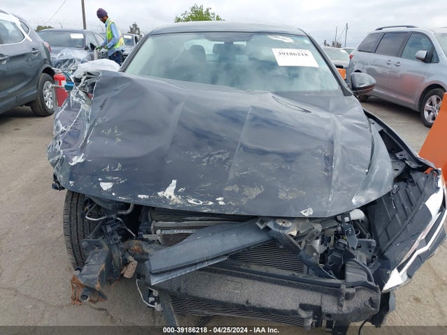 3VWC57BU0KM115654 Volkswagen Jetta 1.4t R-line/1.4t S/1.4t Se