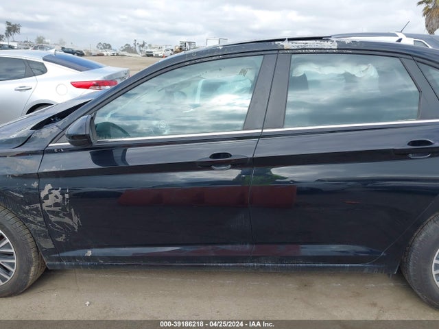 3VWC57BU0KM115654 Volkswagen Jetta 1.4t R-line/1.4t S/1.4t Se