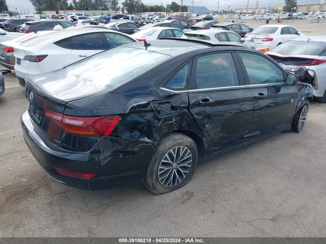 3VWC57BU0KM115654 Volkswagen Jetta 1.4t R-line/1.4t S/1.4t Se