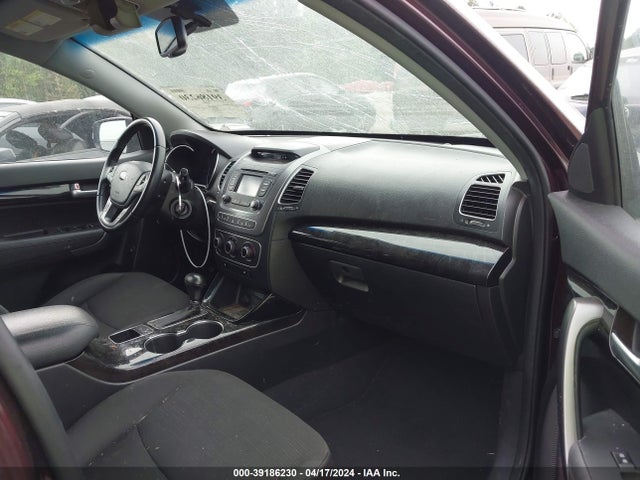 KIA SORENTO LX 2014 5XYKT3A64EG506565 Image 5