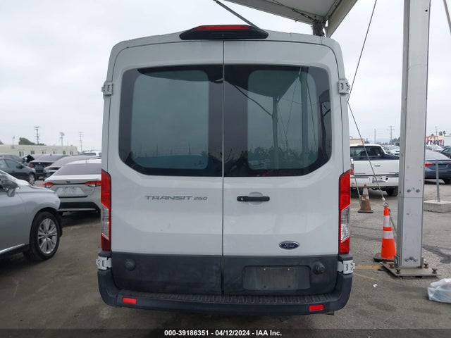 Ford Transit-250 2020 1FTBR1C87LKA59416 Image 16