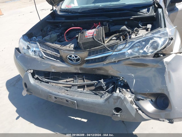Toyota RAV4 LE 2015 2T3BFREV9FW313102 Image 6