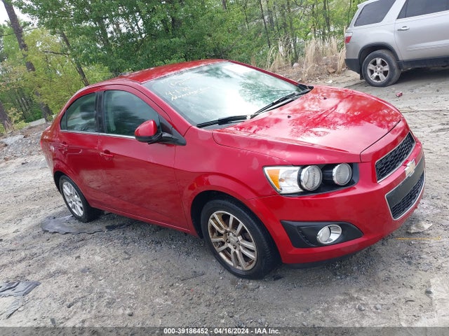 Chevrolet Sonic Lt Auto 2015 1G1JC5SH5F4171588 main image
