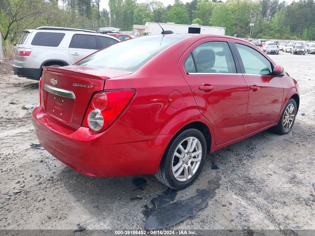 Chevrolet Sonic Lt Auto 2015 1G1JC5SH5F4171588 Image 4