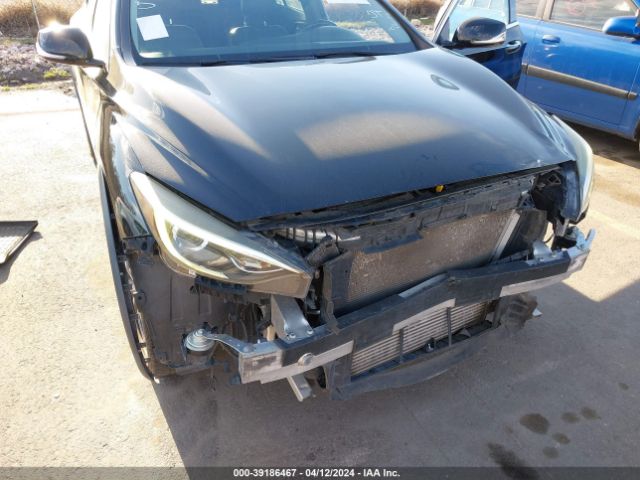 SJKCH5CR4JA052026 Infiniti Qx30 Luxury