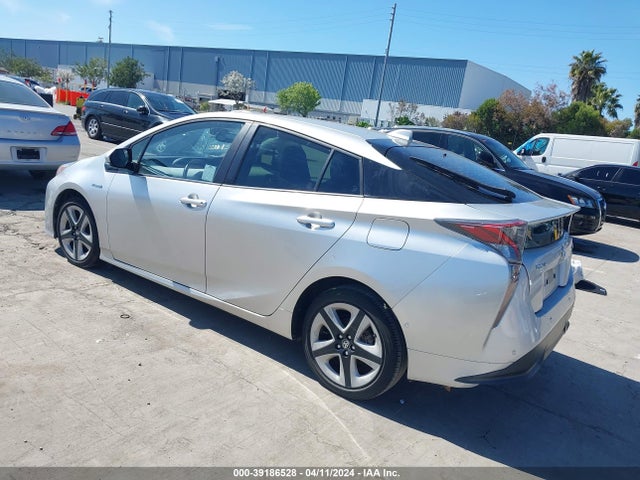 Toyota Prius Four Touring 2017 JTDKARFU7H3029915 Image 3