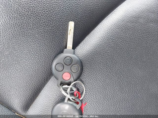 WMEEJ3BA5EK783484 Smart Fortwo Passion/pure