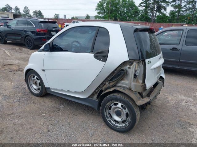 WMEEJ3BA5EK783484 Smart Fortwo Passion/pure