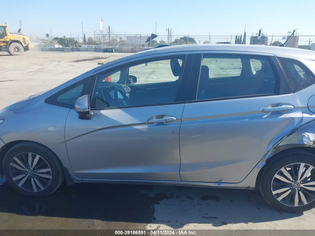 Honda FIT EX 2017 3HGGK5H70HM713255 Image 14