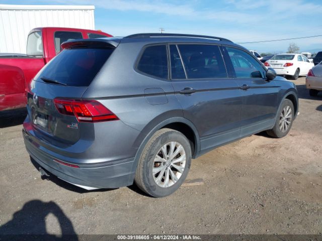 3VV0B7AX0JM016746 Volkswagen Tiguan 2.0t S