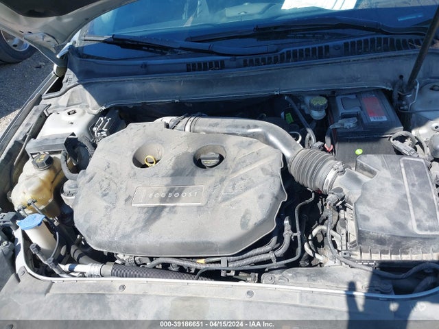 3LN6L2J92FR621528 Lincoln MKZ