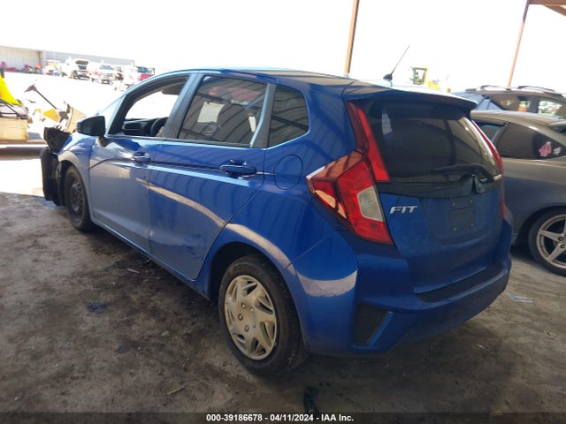 Honda FIT LX 2015 3HGGK5H56FM736843 Image 3