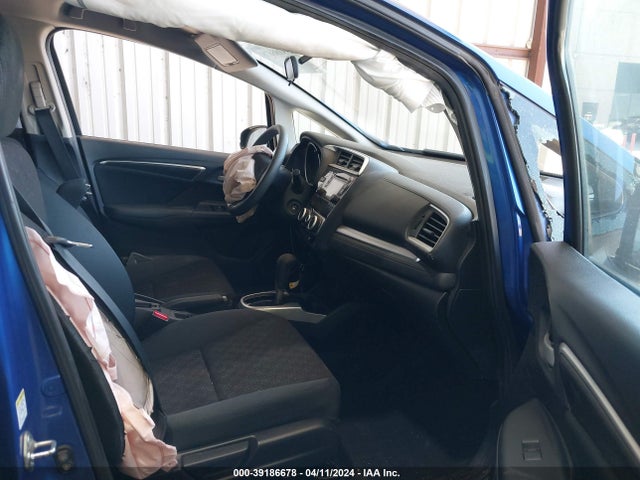 Honda FIT LX 2015 3HGGK5H56FM736843 Image 5