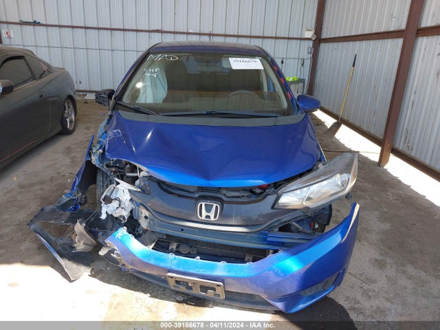 Honda FIT LX 2015 3HGGK5H56FM736843 Image 6