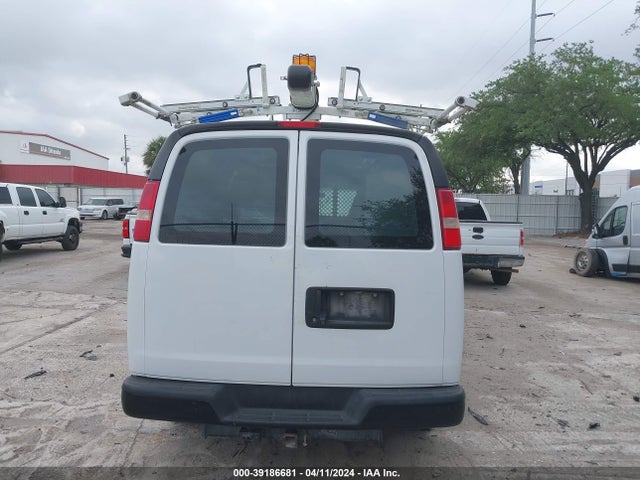 Chevrolet Express 2500 Work Van 2016 1GCWGAFF6G1339051 Image 16