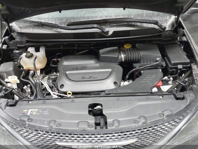 2C4RC1CGXPR591189 Chrysler Voyager Lx