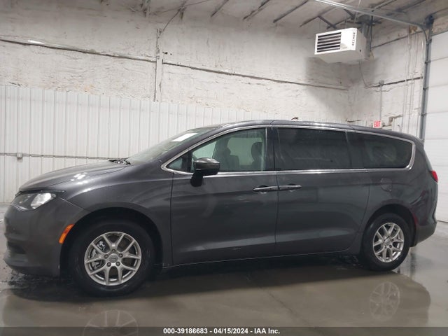 2C4RC1CGXPR591189 Chrysler Voyager Lx