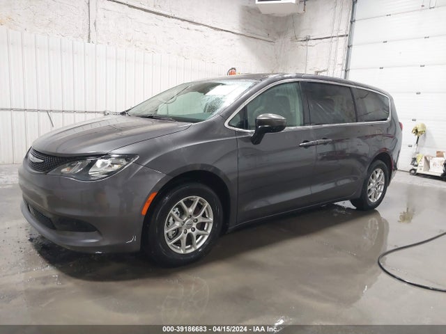 2C4RC1CGXPR591189 Chrysler Voyager Lx