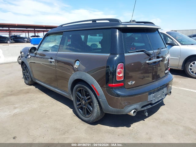 2012 MINI COOPER S CLUBMAN WMWZG3C52CTY39210 Photo 2