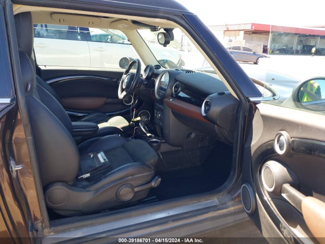 2012 MINI COOPER S CLUBMAN WMWZG3C52CTY39210 Photo 4
