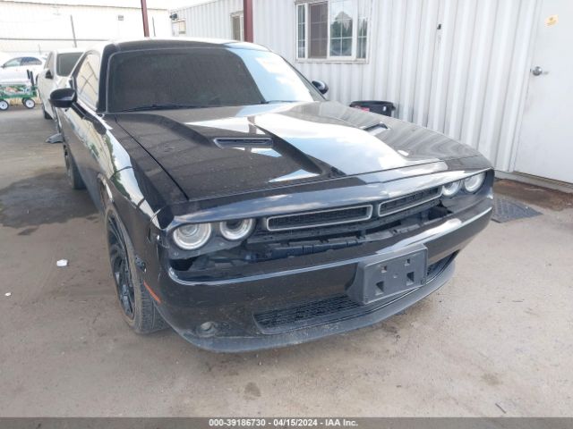 2C3CDZAG8JH155463 Dodge Challenger Sxt Plus