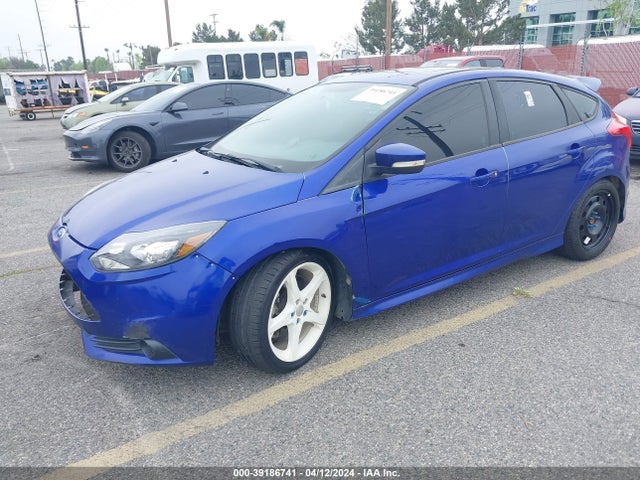 Ford Focus 2014 1FADP3L91EL305897 Image 2