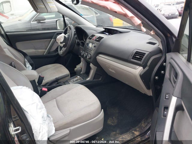 Subaru Forester 2.5i Premium 2015 JF2SJADC1FH817358 Image 5