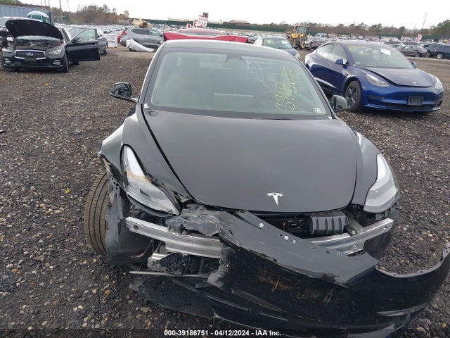 Tesla Model 3 Rear-wheel Drive 2022 5YJ3E1EA4NF286112 Image 11