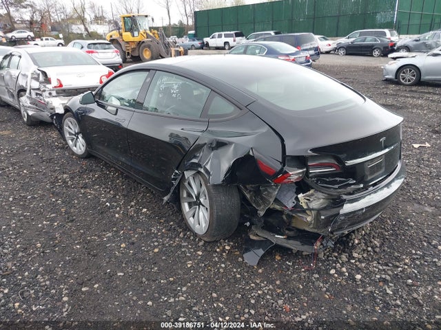 Tesla Model 3 Rear-wheel Drive 2022 5YJ3E1EA4NF286112 Image 3