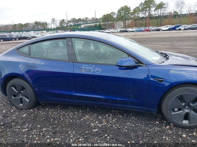 Tesla Model 3 Rear-wheel Drive 2022 5YJ3E1EA4NF371029 Image 12