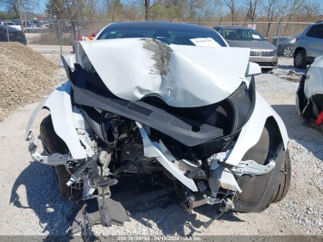 5YJ3E1EB7KF511563 Tesla Model 3 Long Range/performance